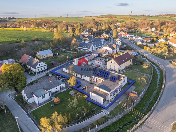 Prodej výrobní haly, prostoru 654 m² - foto 1
