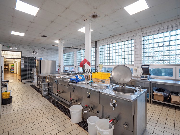 Prodej výrobní haly, prostoru 654 m² - foto 5