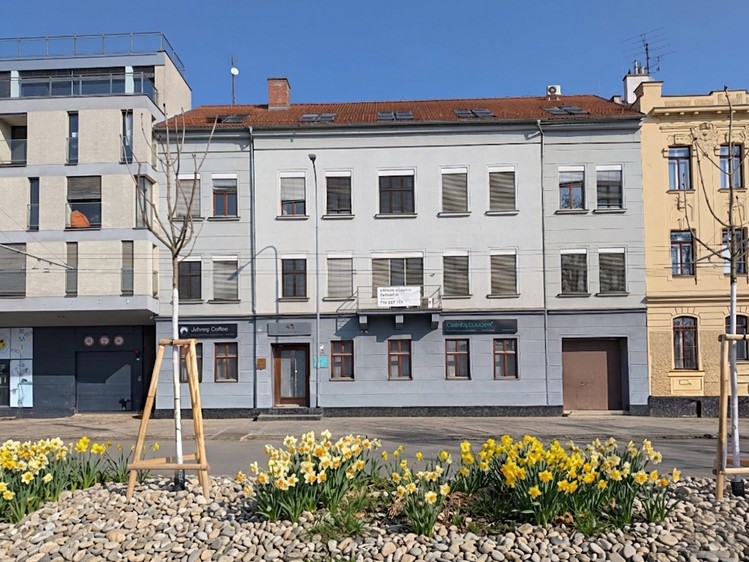 Prodej činžovního domu 1 140 m² - foto 1