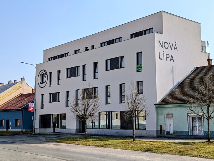 Prodej činžovního domu 1 432 m² - foto 1