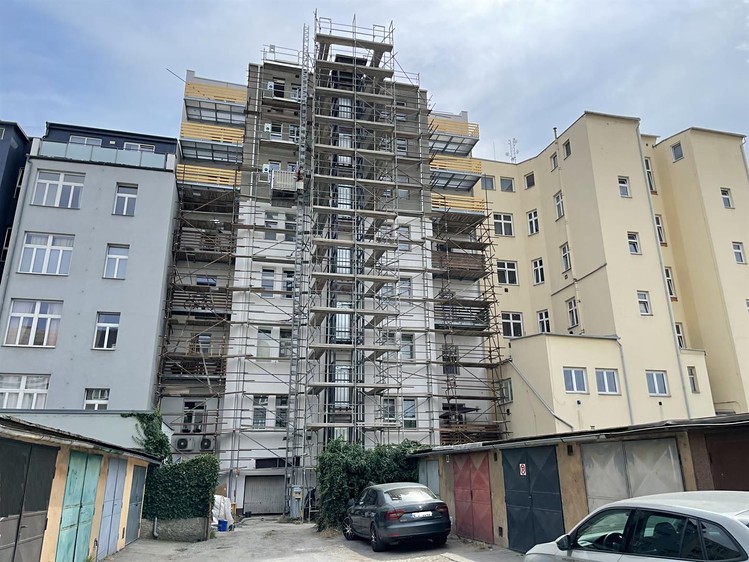 Prodej kanceláře 105 m² - foto 8