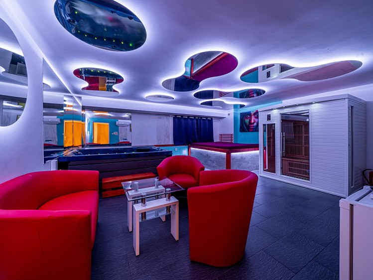 Prodej komerční nemovitosti 100 m² - foto 6