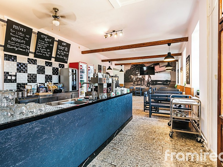 Prodej restaurace 340 m² - foto 2