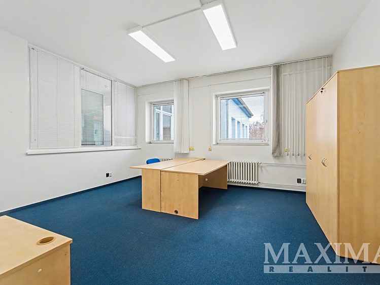 Prodej kanceláře 2 004 m² - foto 4