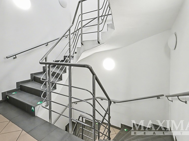 Prodej kanceláře 1 282 m² - foto 7