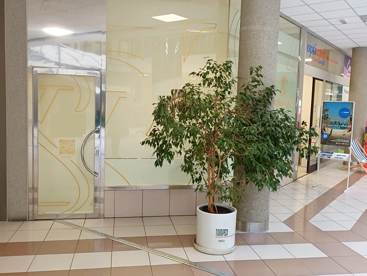 Prodej obchodního prostoru 27 m² - foto 1