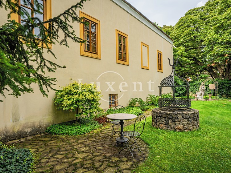 Prodej ubytovacího zařízení 2 500 m² - foto 7