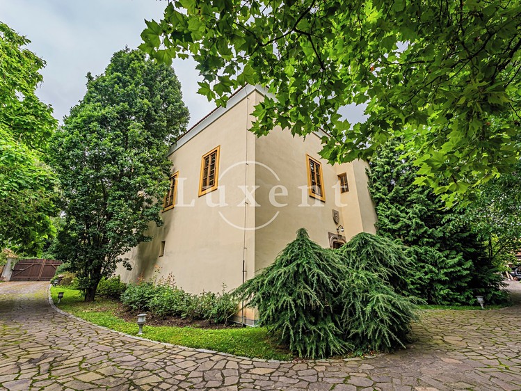 Prodej ubytovacího zařízení 2 500 m² - foto 8