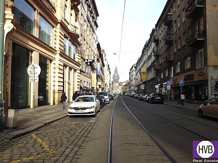 Prodej obchodního prostoru 104 m² - foto 4