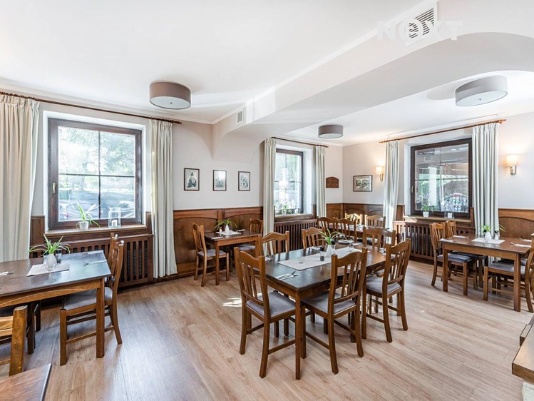 Prodej ubytovacího zařízení 420 m² - foto 4