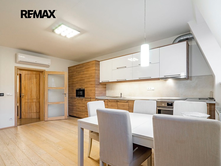 Prodej činžovního domu 635 m² - foto 6