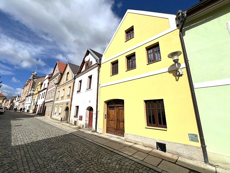 Prodej činžovního domu 215 m² - foto 5