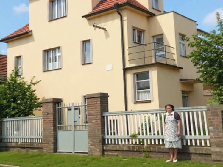 Prodej činžovního domu 195 m² - foto 1