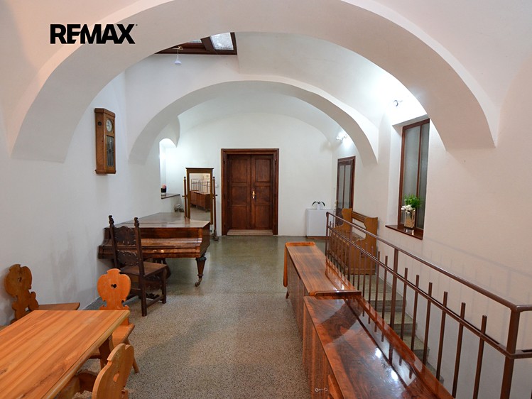 Prodej činžovního domu 307 m² - foto 5