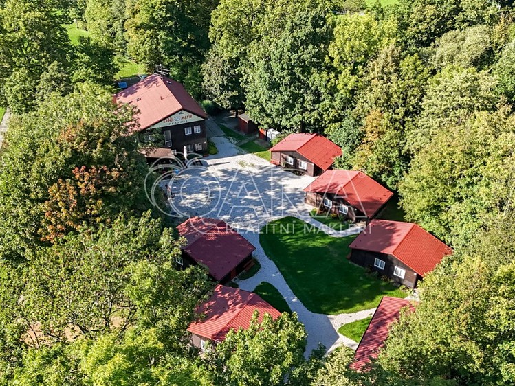 Prodej ubytovacího zařízení 639 m² - foto 1