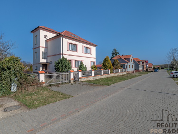 Prodej ubytovacího zařízení 405 m² - foto 2