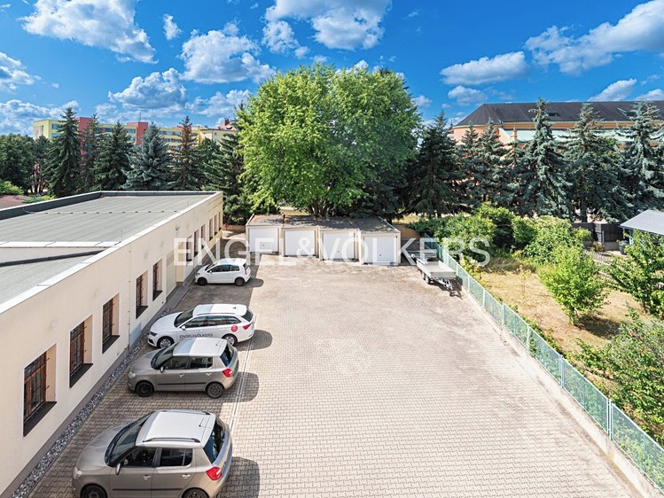 Prodej kanceláře 873 m² - foto 2