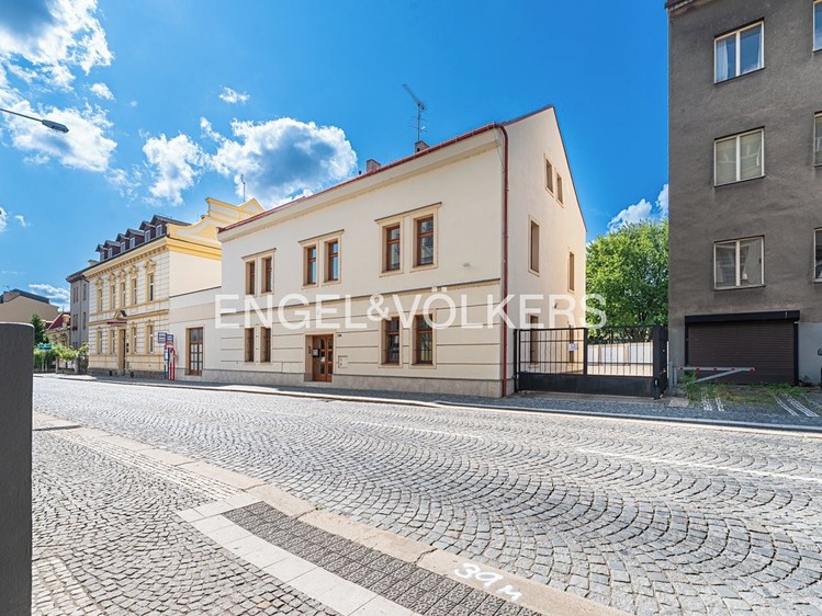 Prodej ubytovacího zařízení 873 m² - foto 1