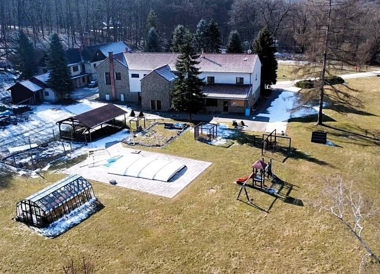 Prodej komerční nemovitosti 667 m² - foto 8