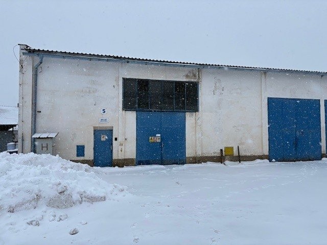 Prodej výrobní haly, prostoru 2 500 m² - foto 5