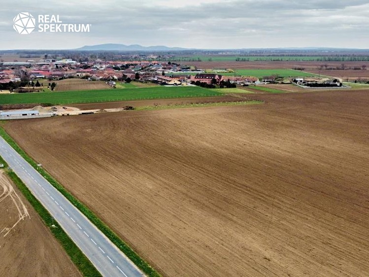 Prodej výrobní haly, prostoru 6 000 m² - foto 8