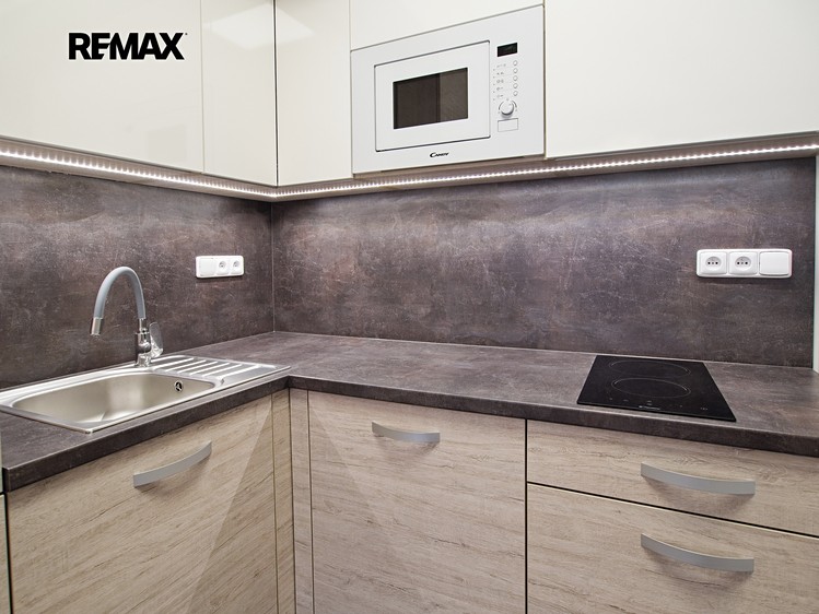 Prodej kanceláře 86 m² - foto 5