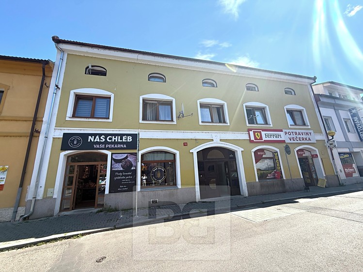 Prodej činžovního domu 748 m² - foto 1