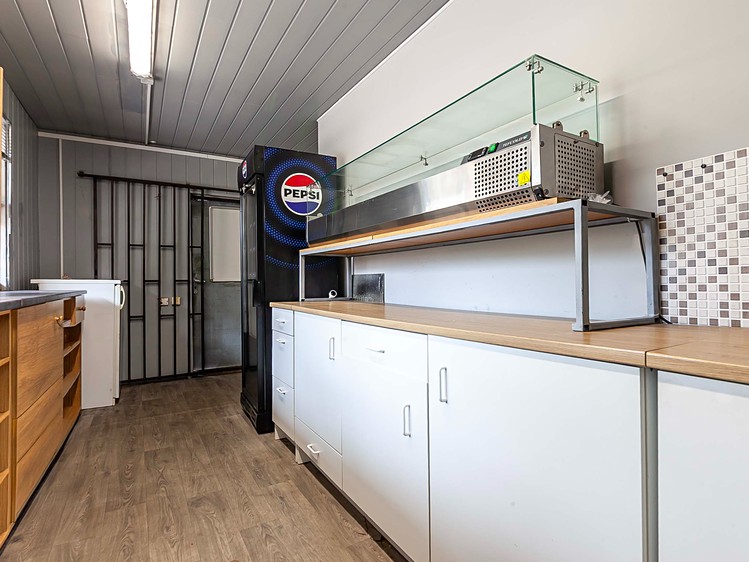 Prodej obchodního prostoru 24 m² - foto 8