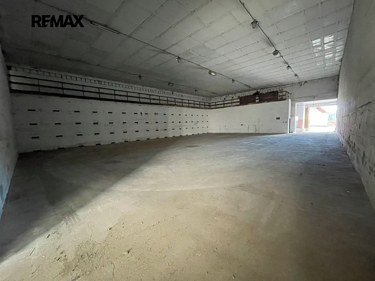 Prodej výrobní haly, prostoru 1 500 m² - foto 8