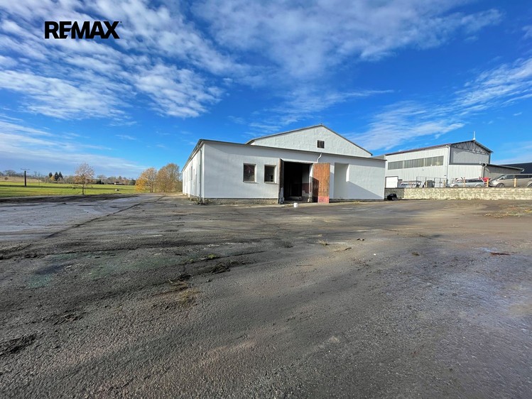 Prodej výrobní haly, prostoru 1 500 m² - foto 6