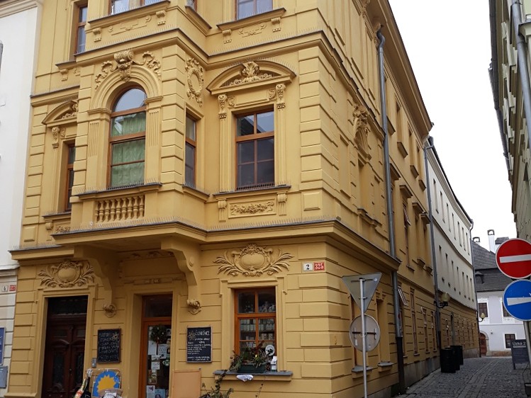 Prodej činžovního domu 840 m² - foto 1
