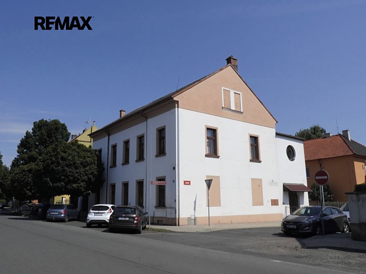 Prodej obchodního prostoru 540 m² - foto 1