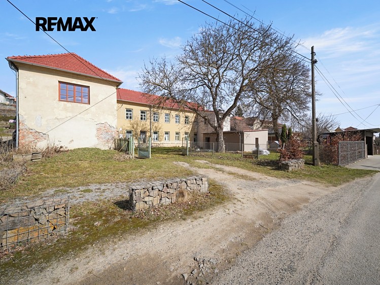 Prodej komerční nemovitosti 406 m² - foto 1