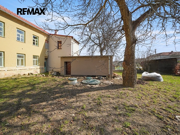 Prodej komerční nemovitosti 406 m² - foto 3