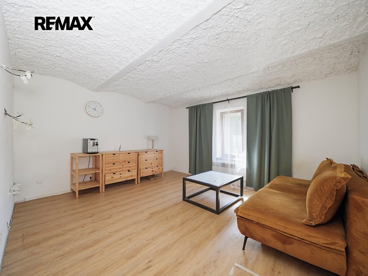 Prodej komerční nemovitosti 406 m² - foto 5