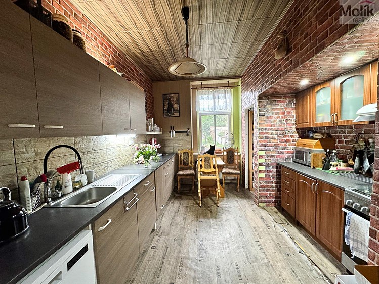 Prodej činžovního domu 340 m² - foto 8