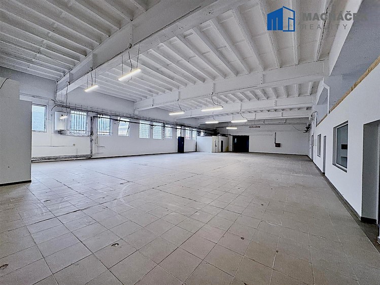 Prodej skladového prostoru 892 m² - foto 3