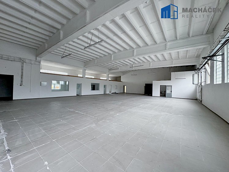 Prodej skladového prostoru 892 m² - foto 5