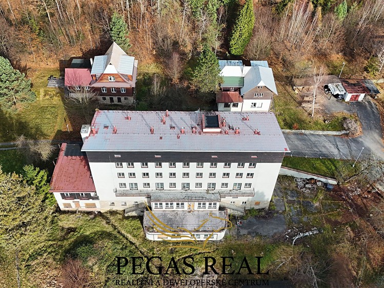 Prodej činžovního domu 4 963 m² - foto 1