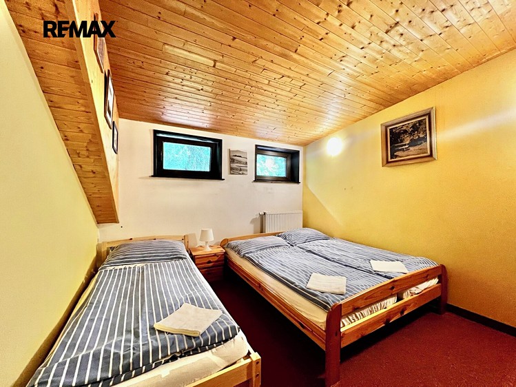 Prodej ubytovacího zařízení 400 m² - foto 4