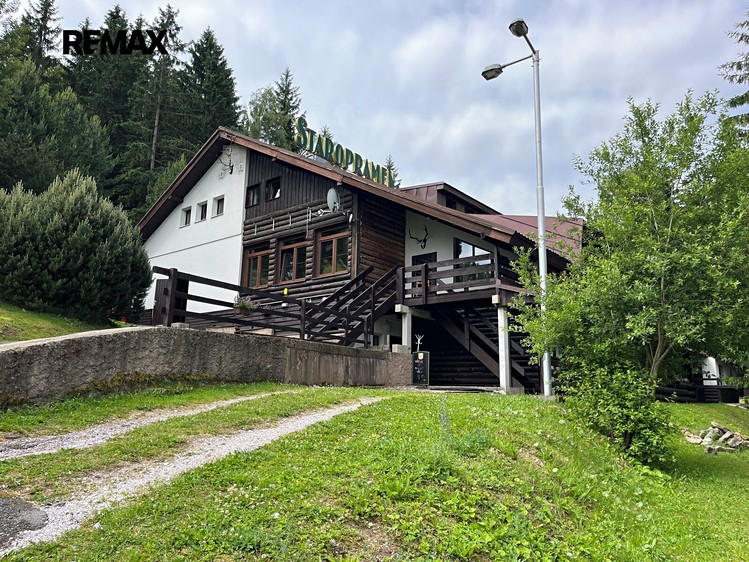 Prodej ubytovacího zařízení 400 m² - foto 2
