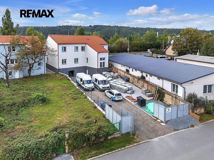 Prodej kanceláře 492 m² - foto 1