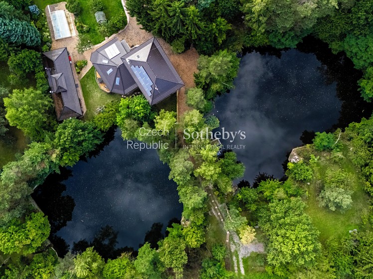 Prodej ubytovacího zařízení 281 m² - foto 2