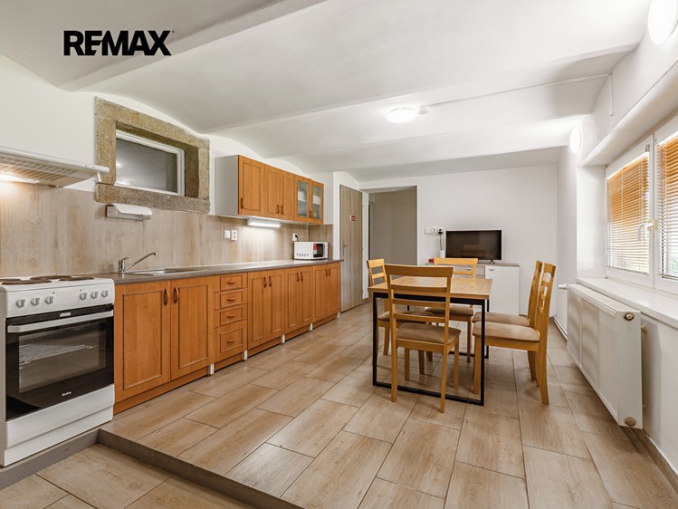Prodej ubytovacího zařízení 361 m² - foto 3