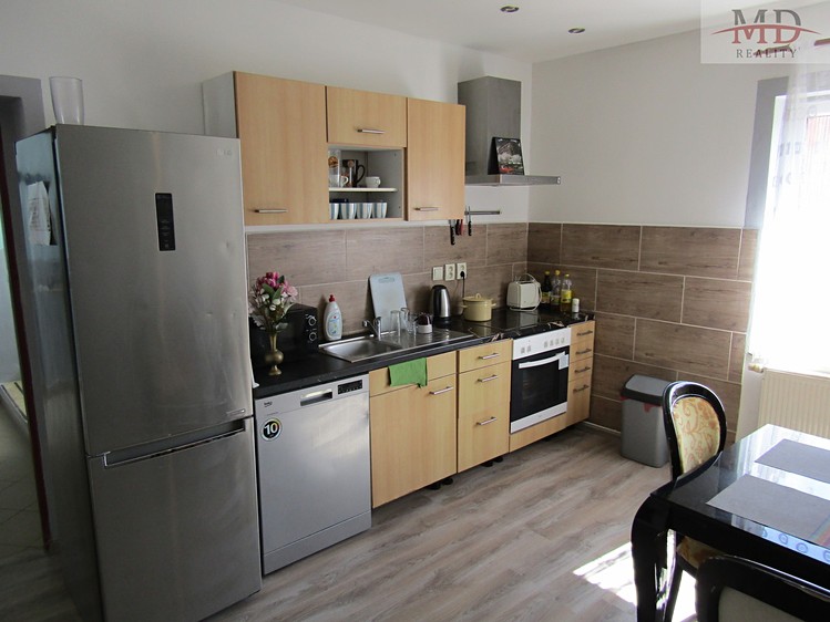 Prodej činžovního domu 225 m² - foto 2