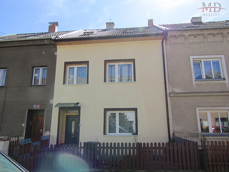 Prodej činžovního domu 225 m² - foto 1