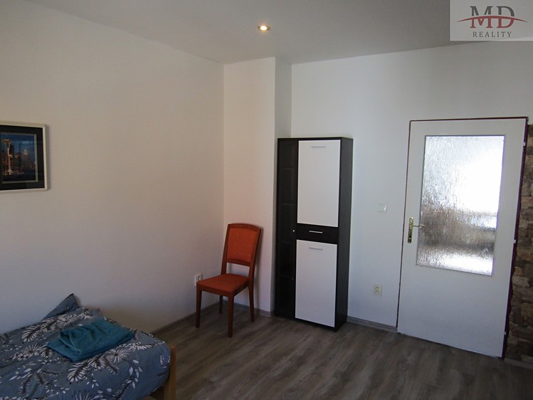 Prodej činžovního domu 225 m² - foto 8
