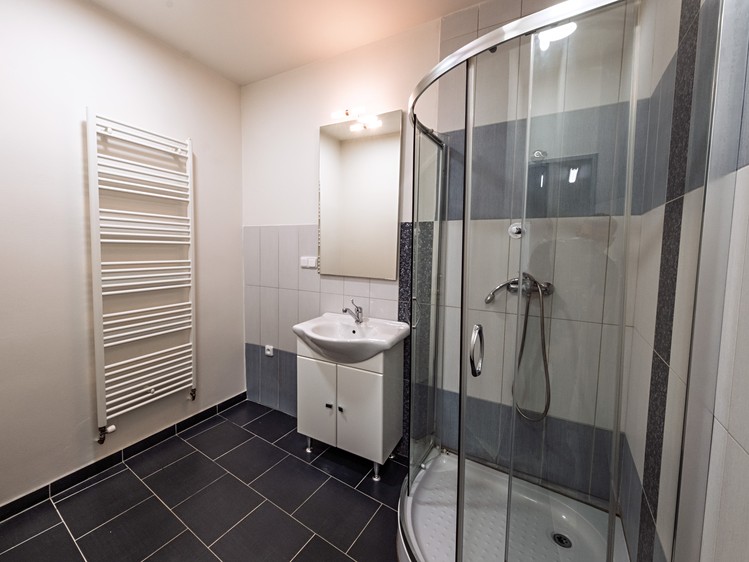 Prodej kanceláře 180 m² - foto 4