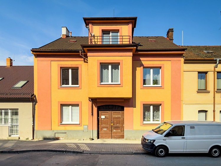 Prodej činžovního domu 310 m² - foto 1