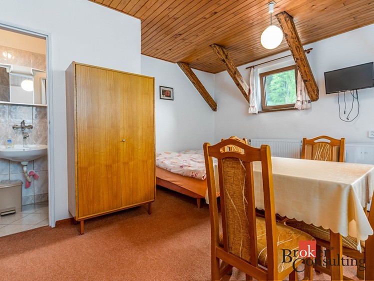 Prodej ubytovacího zařízení 620 m² - foto 5